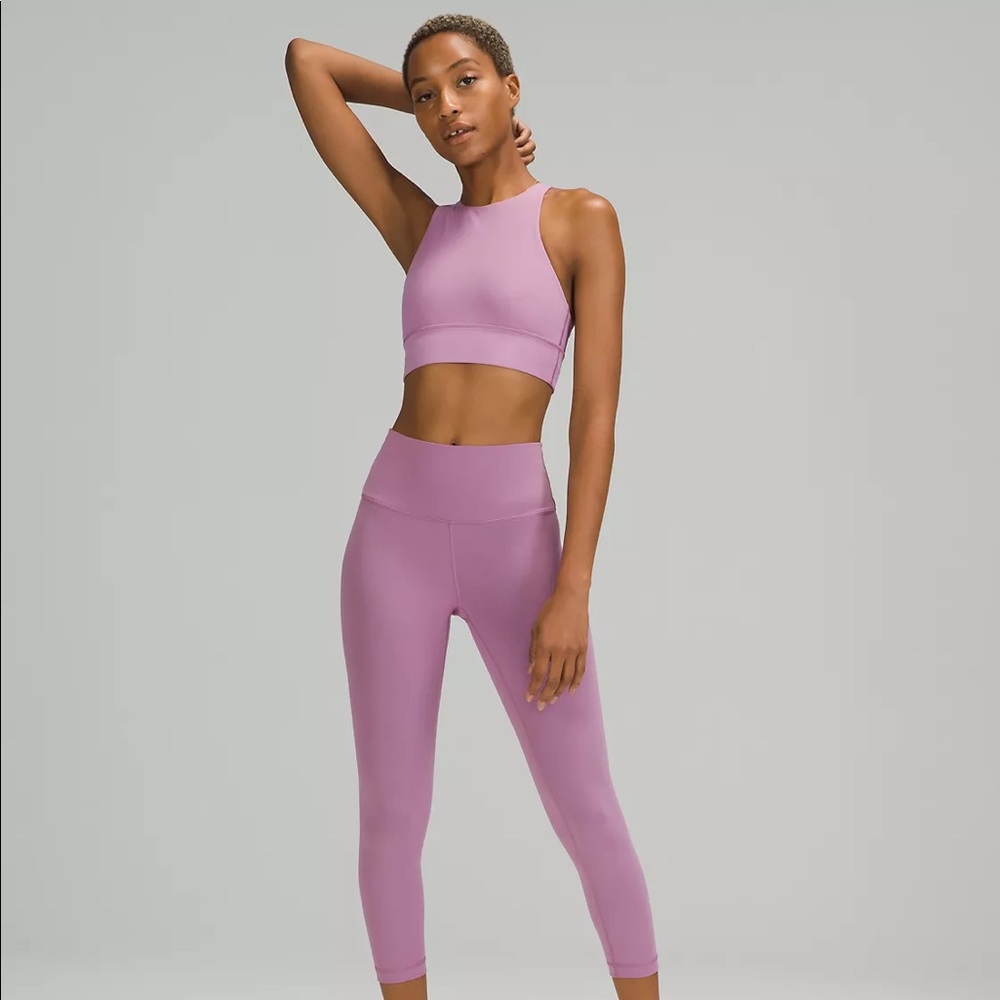 Energy Bra High-Neck Longline Tough 
Medium Support, B–D Cups